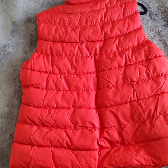 Gap vest - Picture 2 of 2